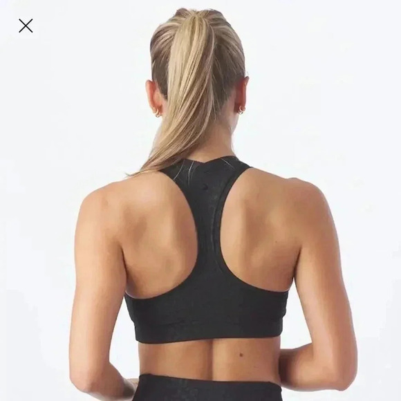 Glyder Notch Sports Bra in Black Leopard Gloss L - Picture 2 of 9